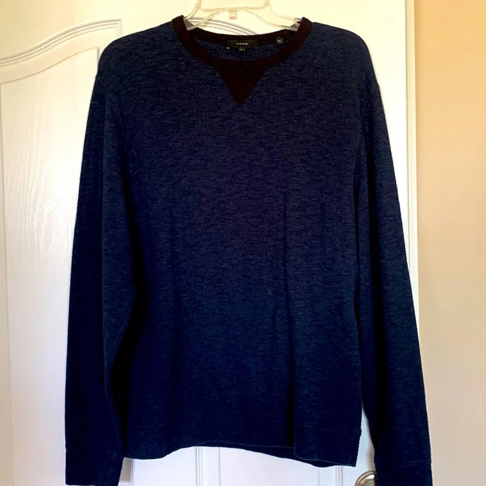 MENS VINCE LONG SLEEVE PULLOVER BLUE AND BLACK TOP SIZE MEDIUM COTTON/poly